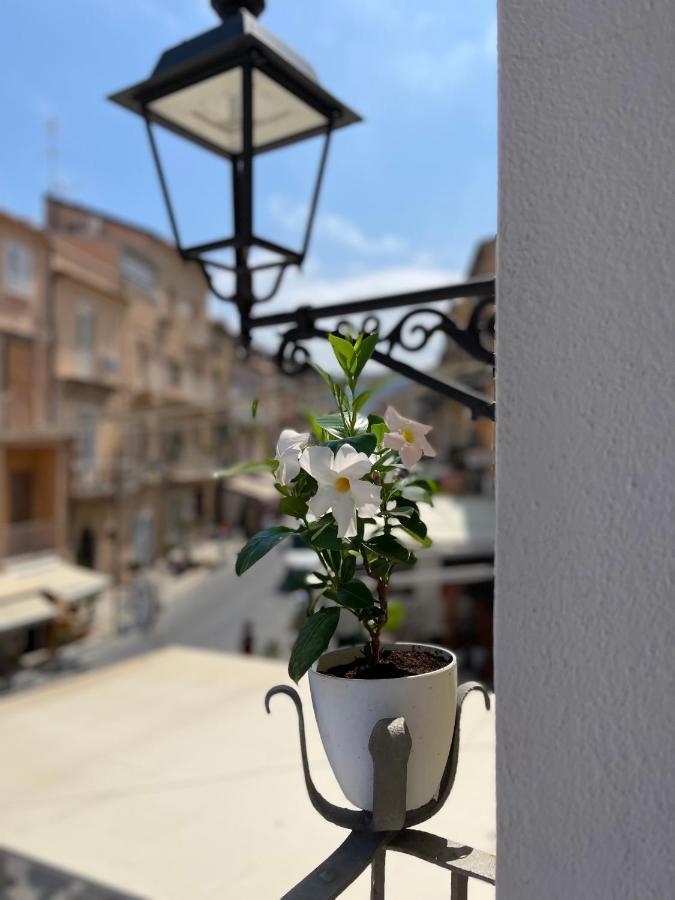 Terrazzo Del Borgo Bed & Breakfast Tropea Exterior photo